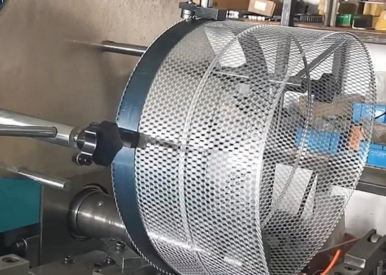 एयर फिल्टर PLJY109-500 के लिए अच्छी गुणवत्ता वाली स्वचालित विस्तारित जाल सर्पिल कोइलिंग मशीन